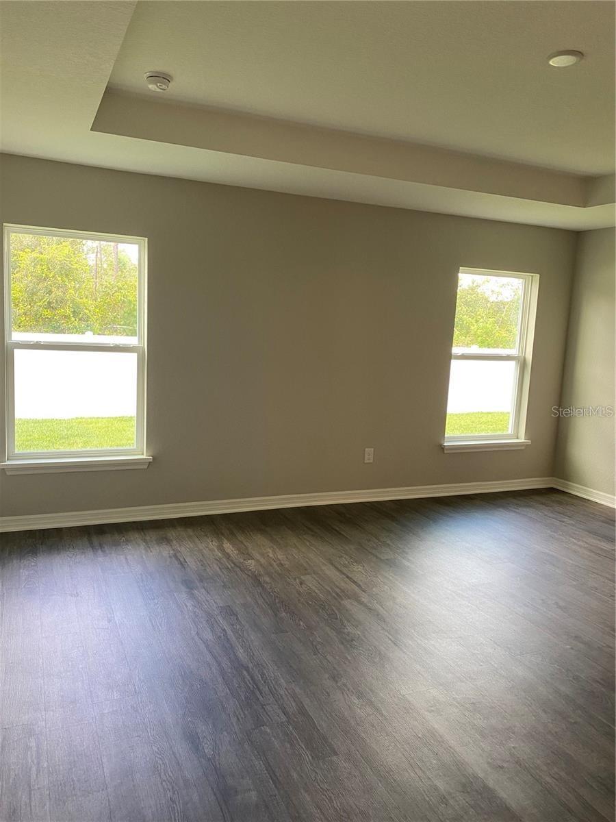 Image 22 of 40 For 94 Polermo Avenue
