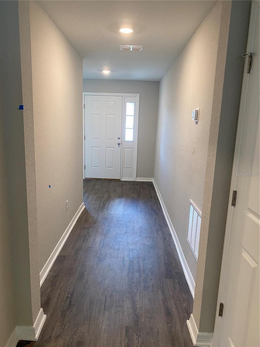 Image 3 of 40 For 94 Polermo Avenue