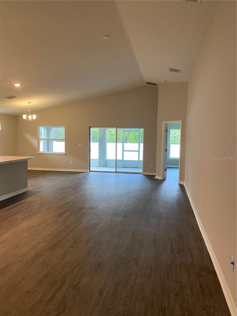 Image 6 of 40 For 94 Polermo Avenue