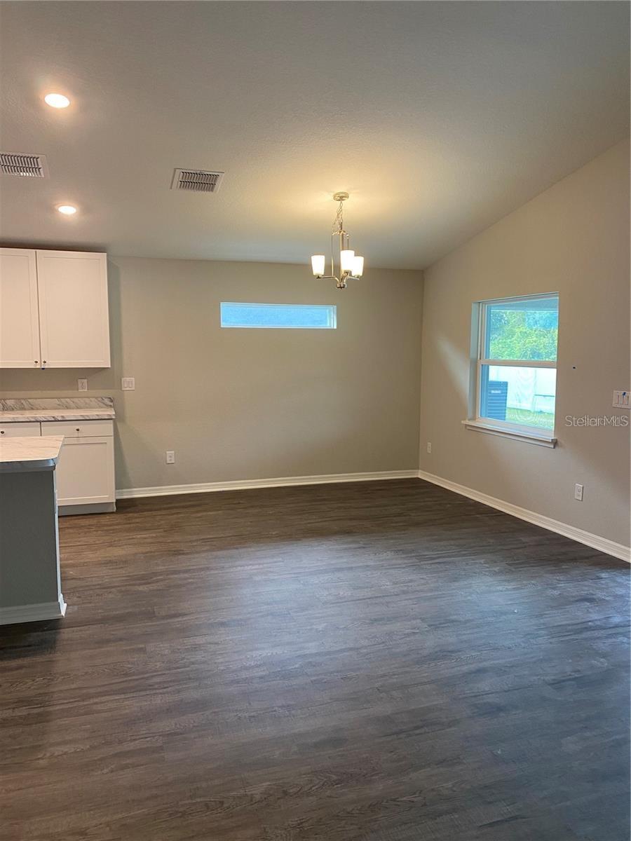 Image 8 of 40 For 94 Polermo Avenue