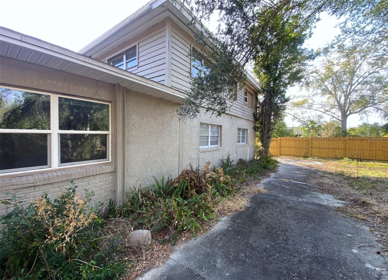 Image 25 of 41 For 7200 Grace Road