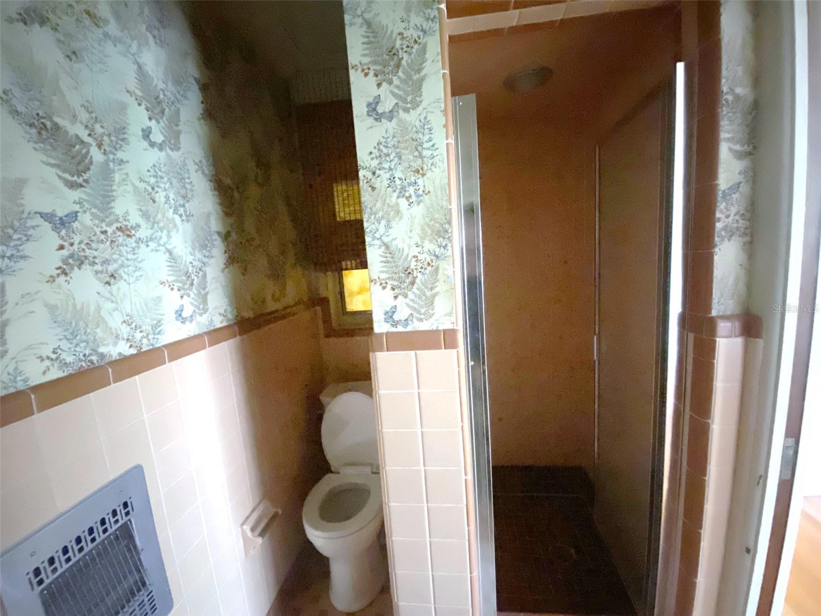 Image 36 of 41 For 7200 Grace Road