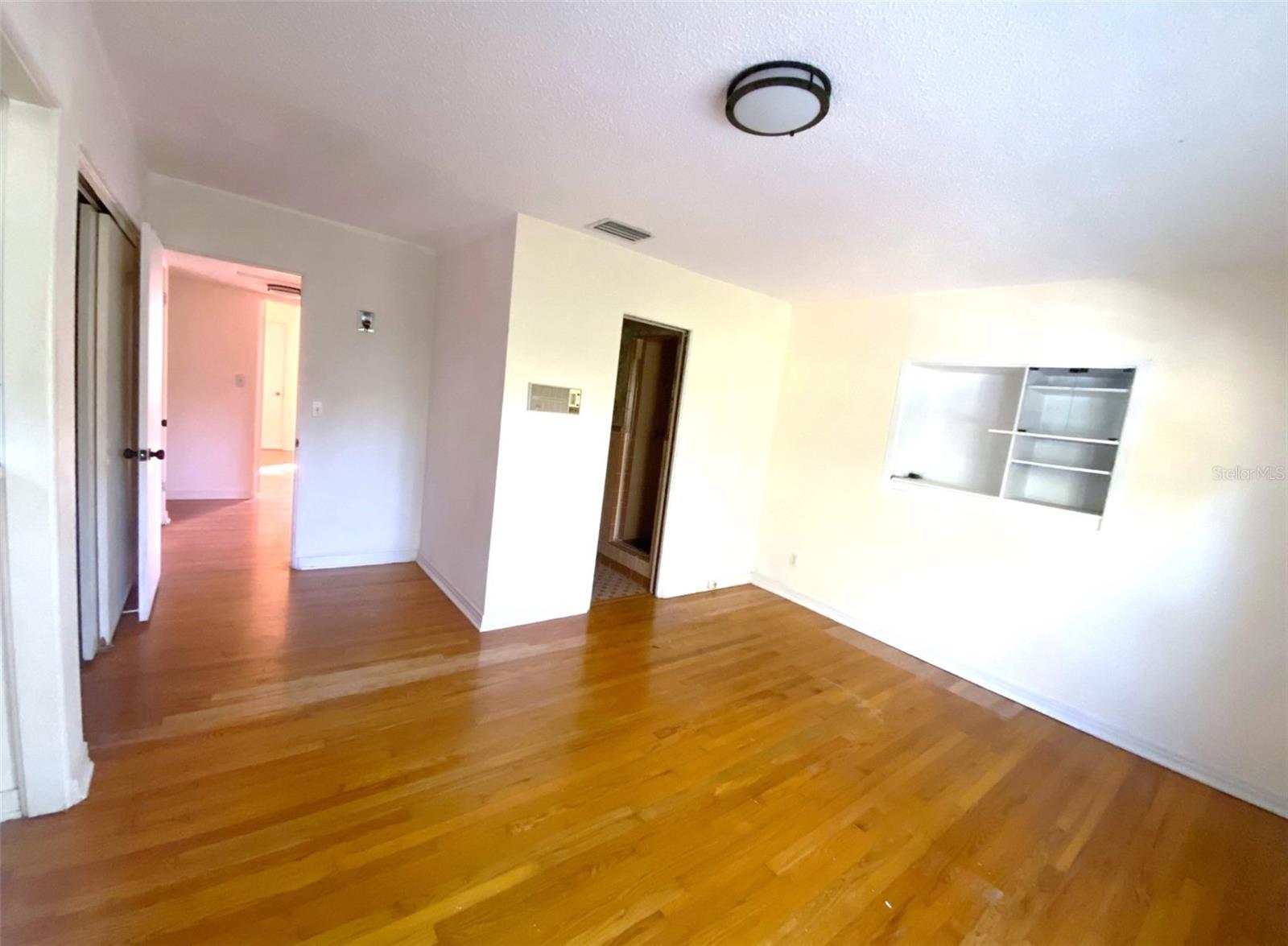 Image 38 of 41 For 7200 Grace Road