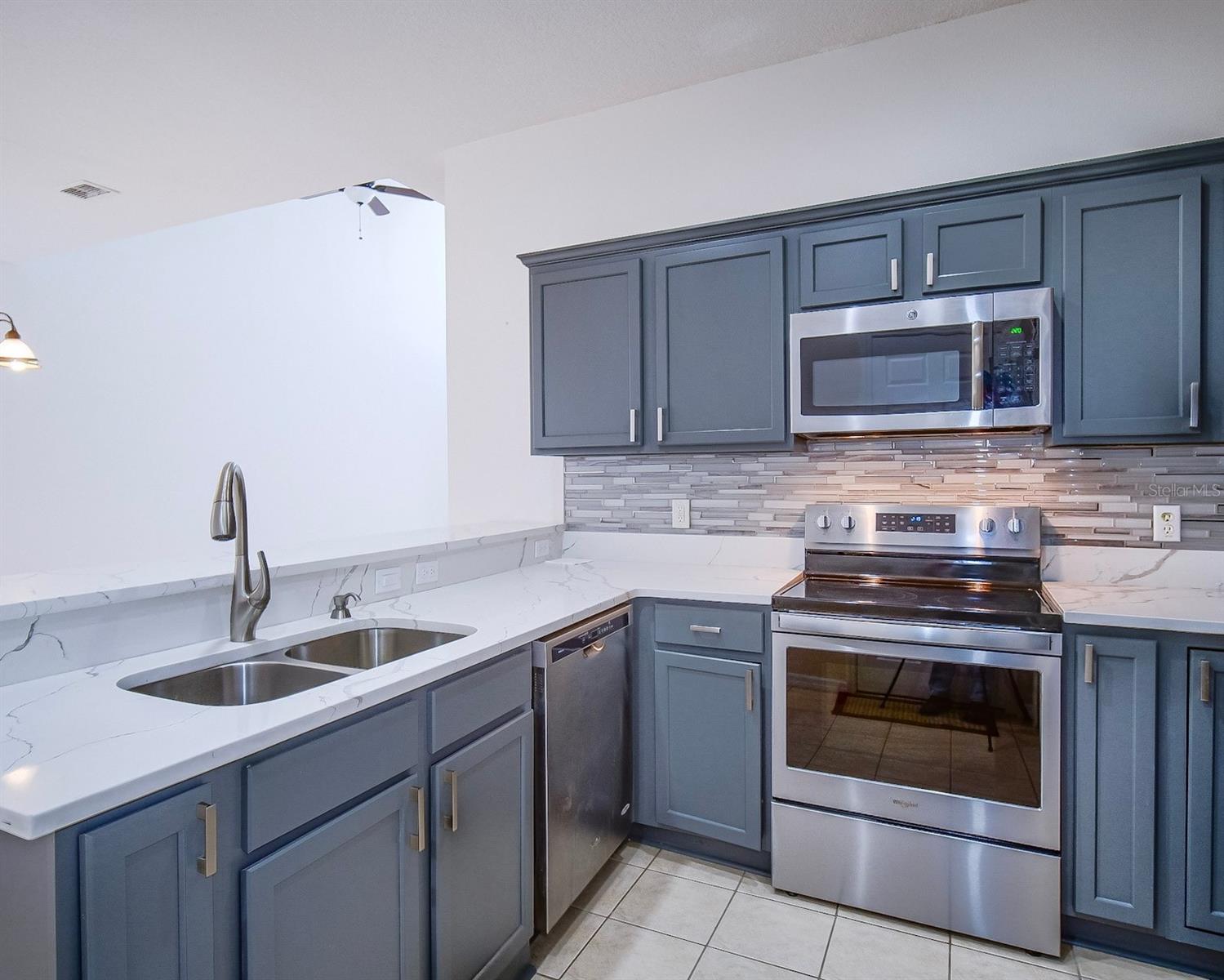 Image 2 of 16 For 10033 Moorshire Circle