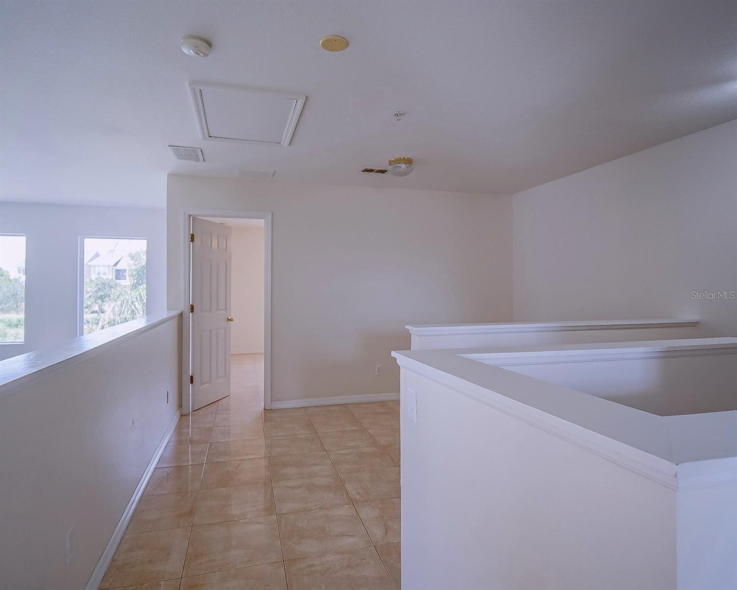 Image 9 of 16 For 10033 Moorshire Circle