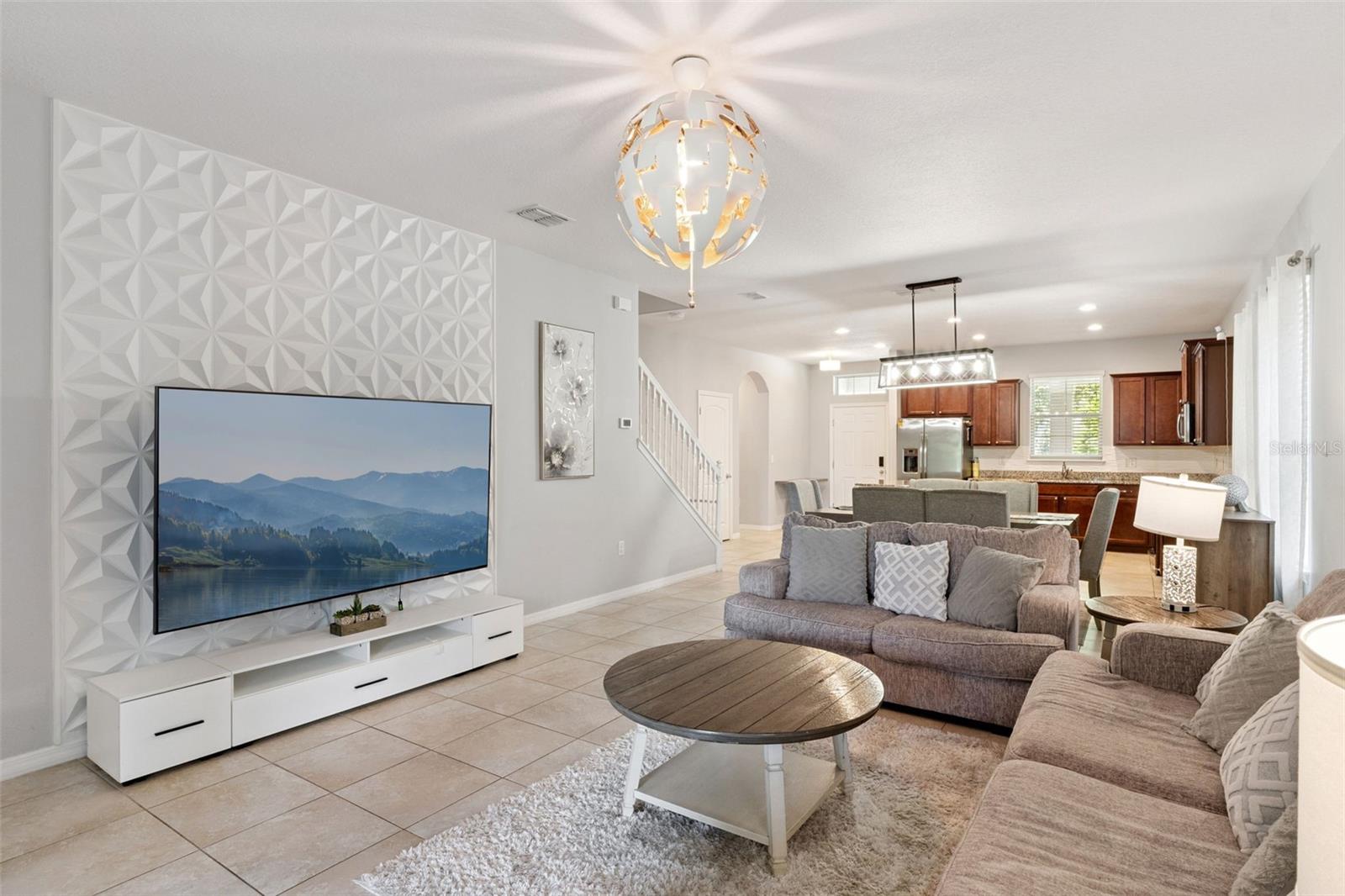 Image 11 of 50 For 16197 Wind View Lane