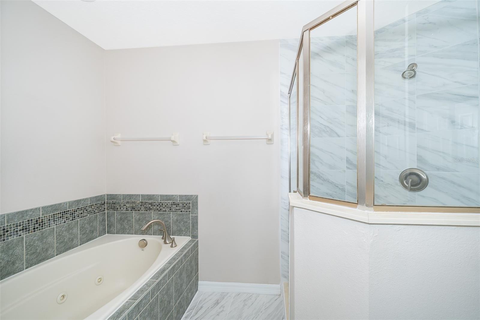 Image 17 of 28 For 4824 Fiorazante Avenue