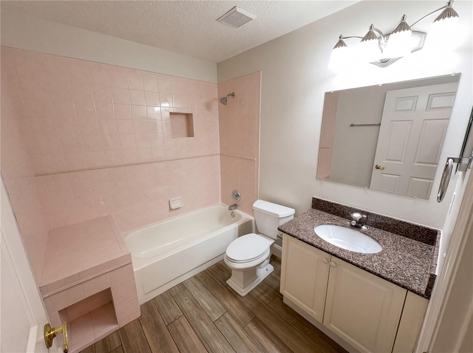 Image 24 of 26 For 448 Macgregor Road