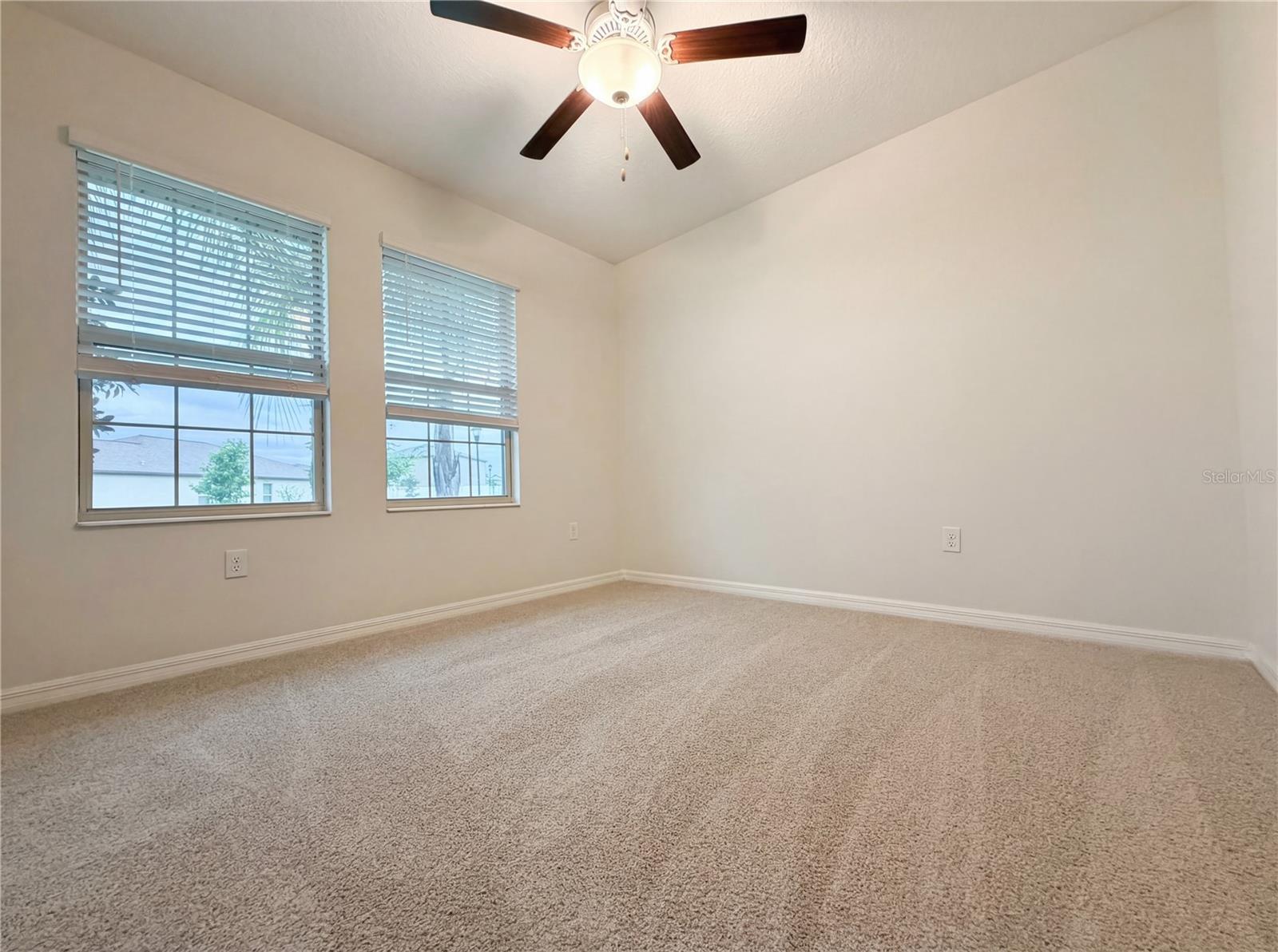 Image 12 of 41 For 11849 Blackeyed Susan Drive