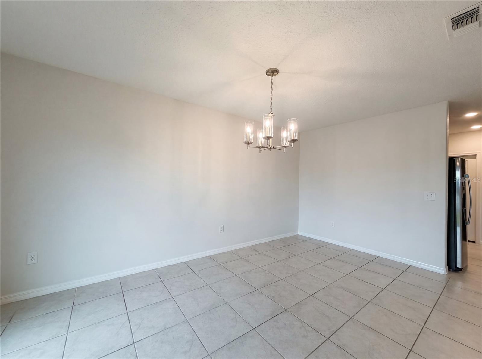 Image 15 of 41 For 11849 Blackeyed Susan Drive