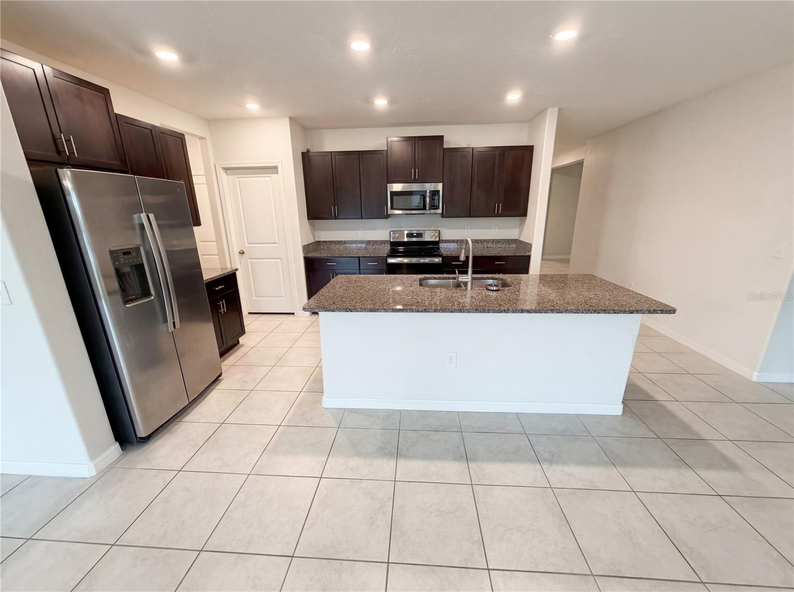 Image 18 of 41 For 11849 Blackeyed Susan Drive