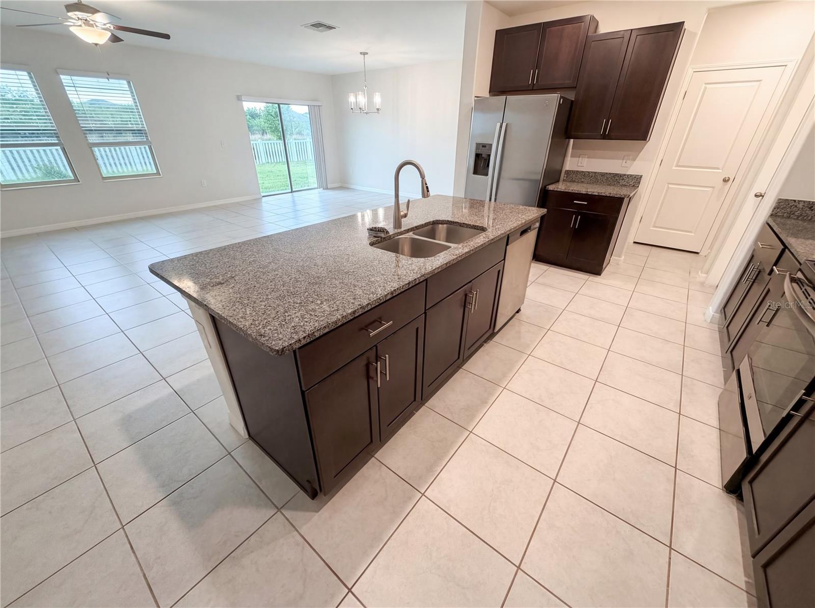 Image 19 of 41 For 11849 Blackeyed Susan Drive