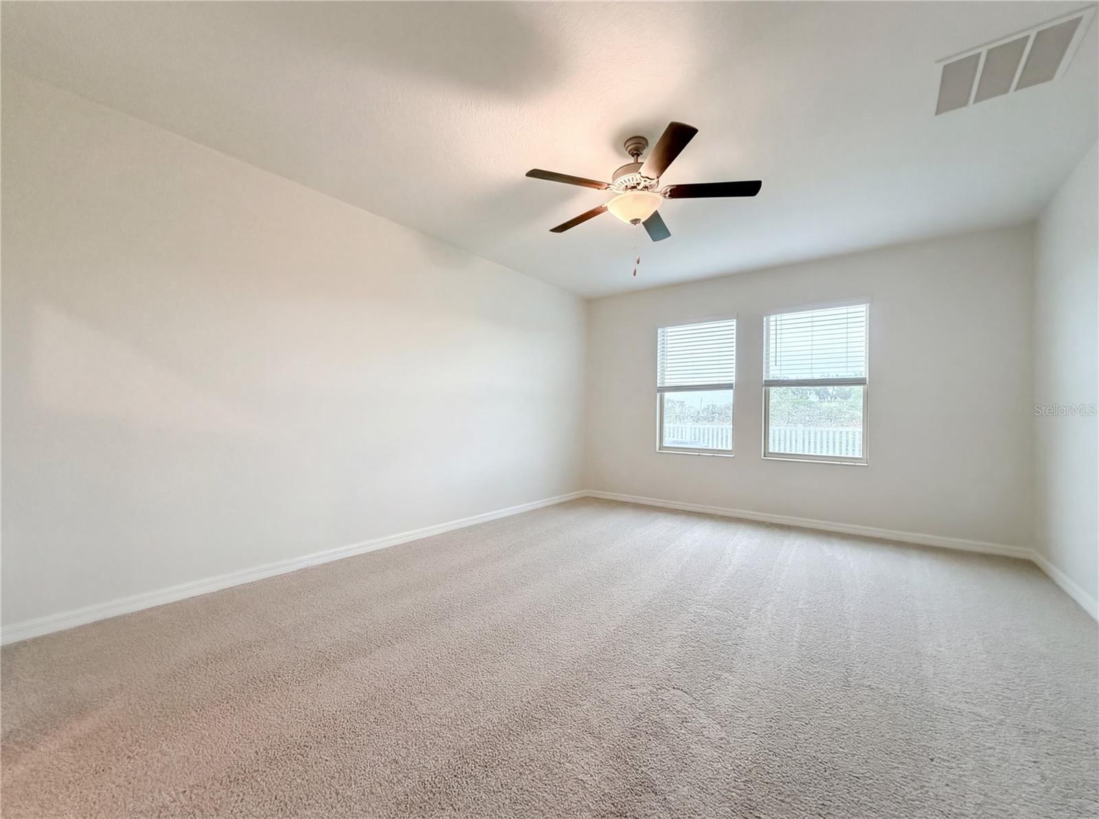 Image 22 of 41 For 11849 Blackeyed Susan Drive