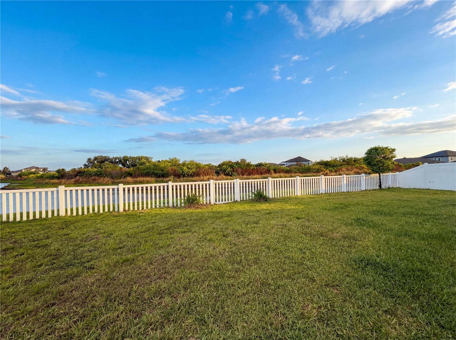 Image 39 of 41 For 11849 Blackeyed Susan Drive