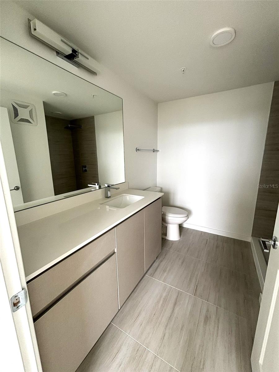 Image 12 of 15 For 5579 Millenia Park  409