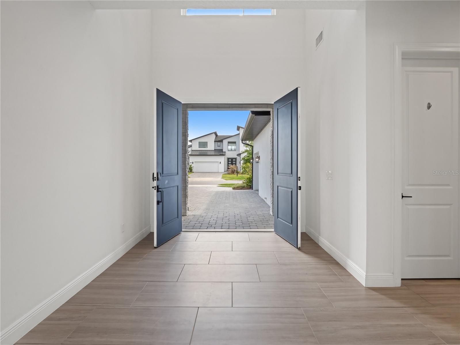 Image 14 of 84 For 9003 Santorini Drive