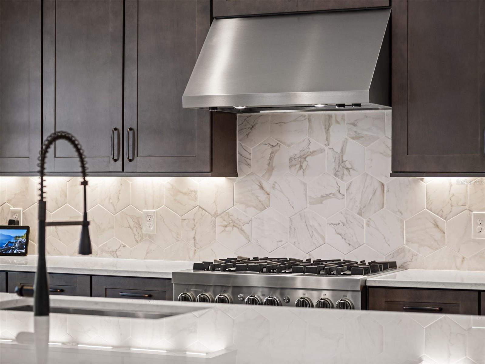 Image 22 of 84 For 9003 Santorini Drive