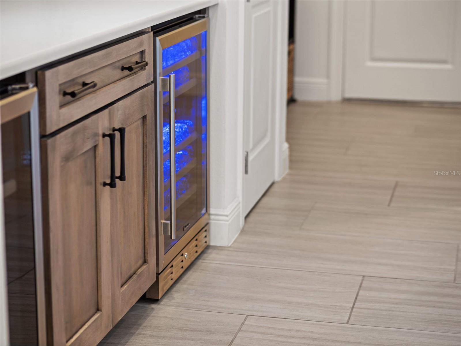 Image 26 of 84 For 9003 Santorini Drive