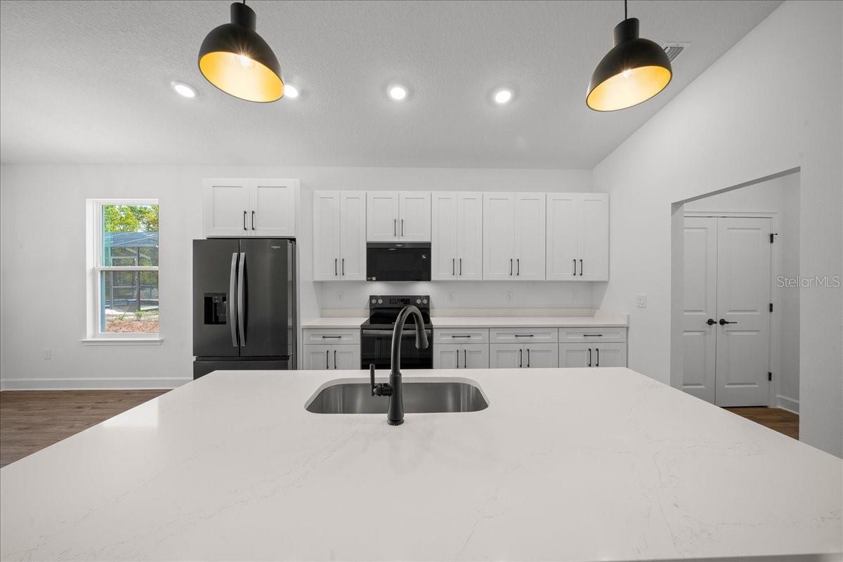 Image 11 of 52 For 10153 Lynnhaven Road