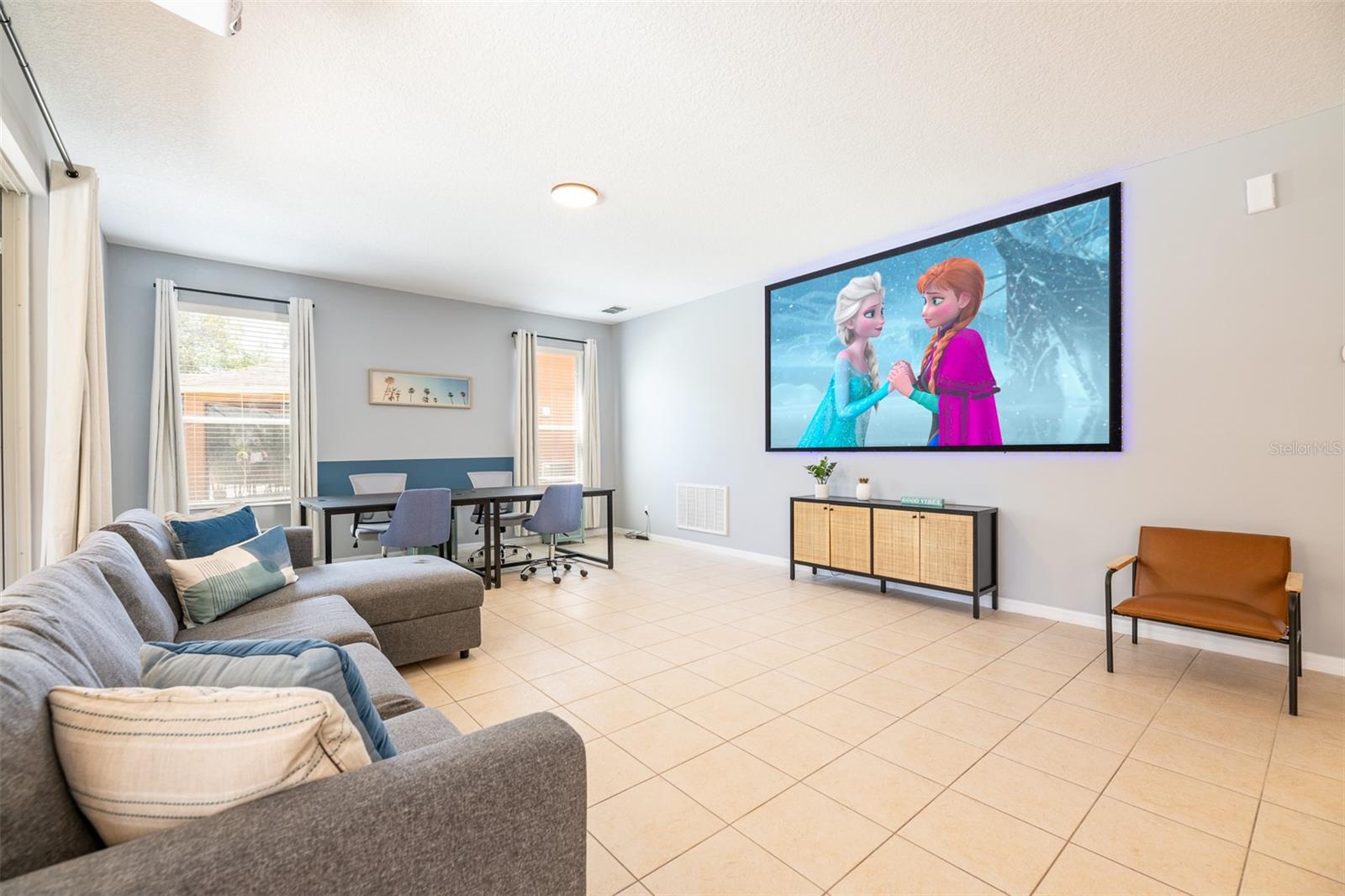 Image 13 of 45 For 161 Las Fuentes Drive