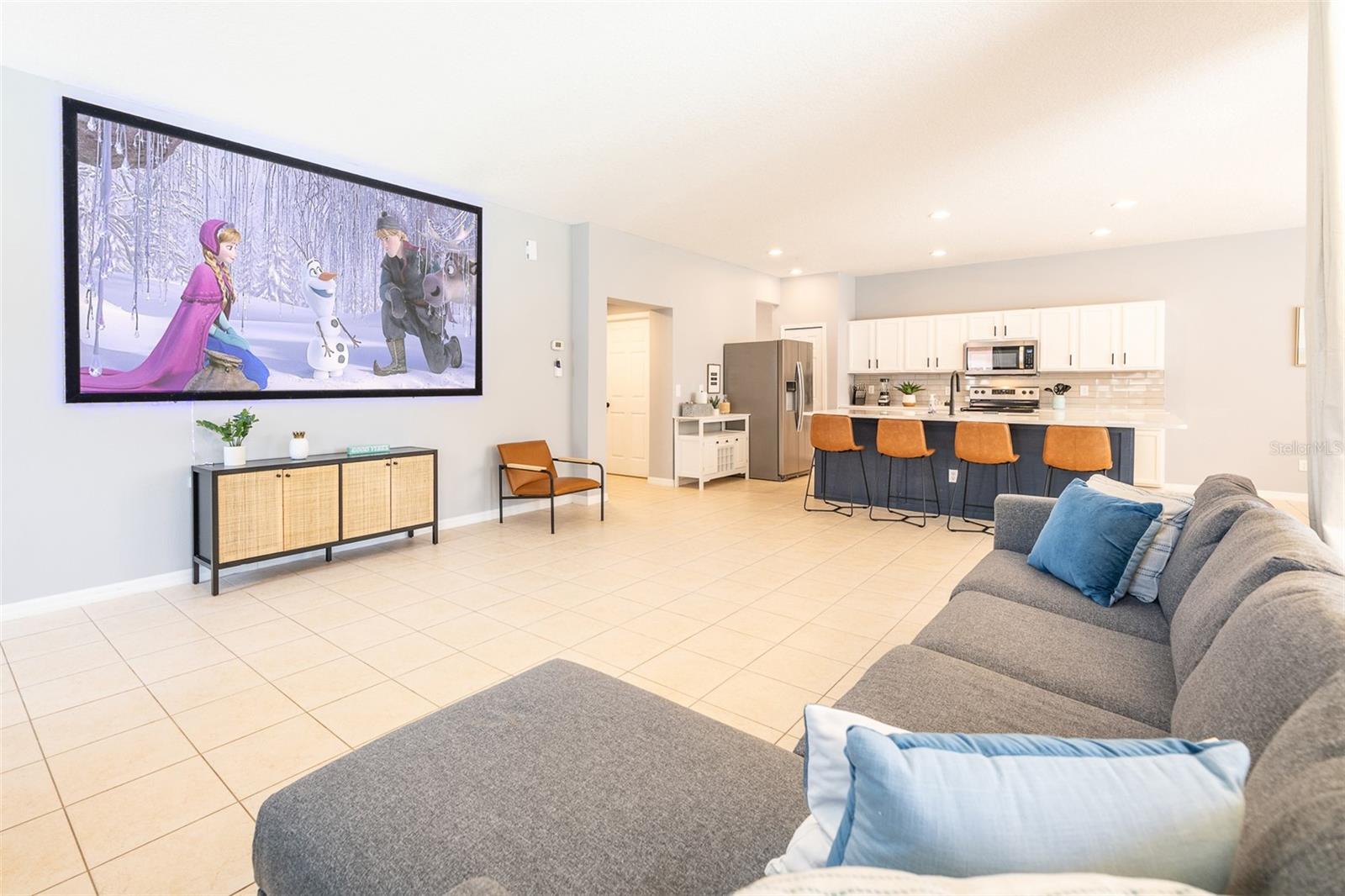 Image 15 of 45 For 161 Las Fuentes Drive