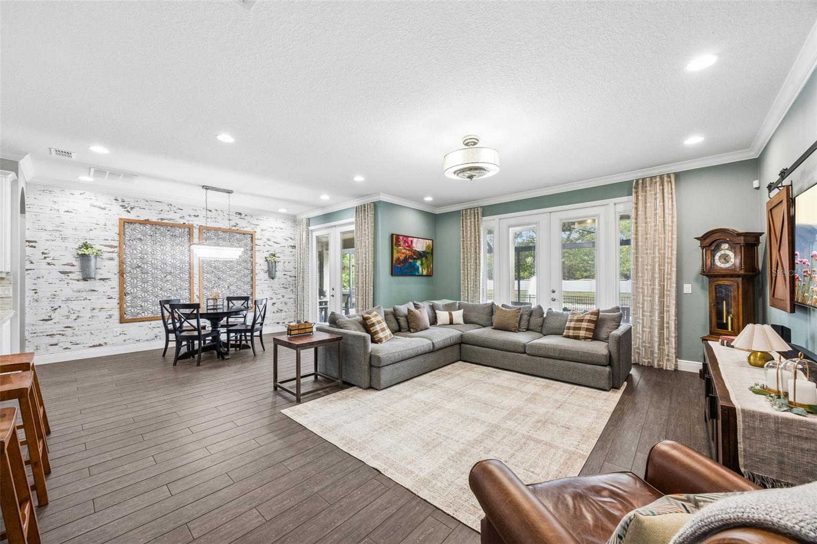 Image 14 of 59 For 1453 Via Sangro Place