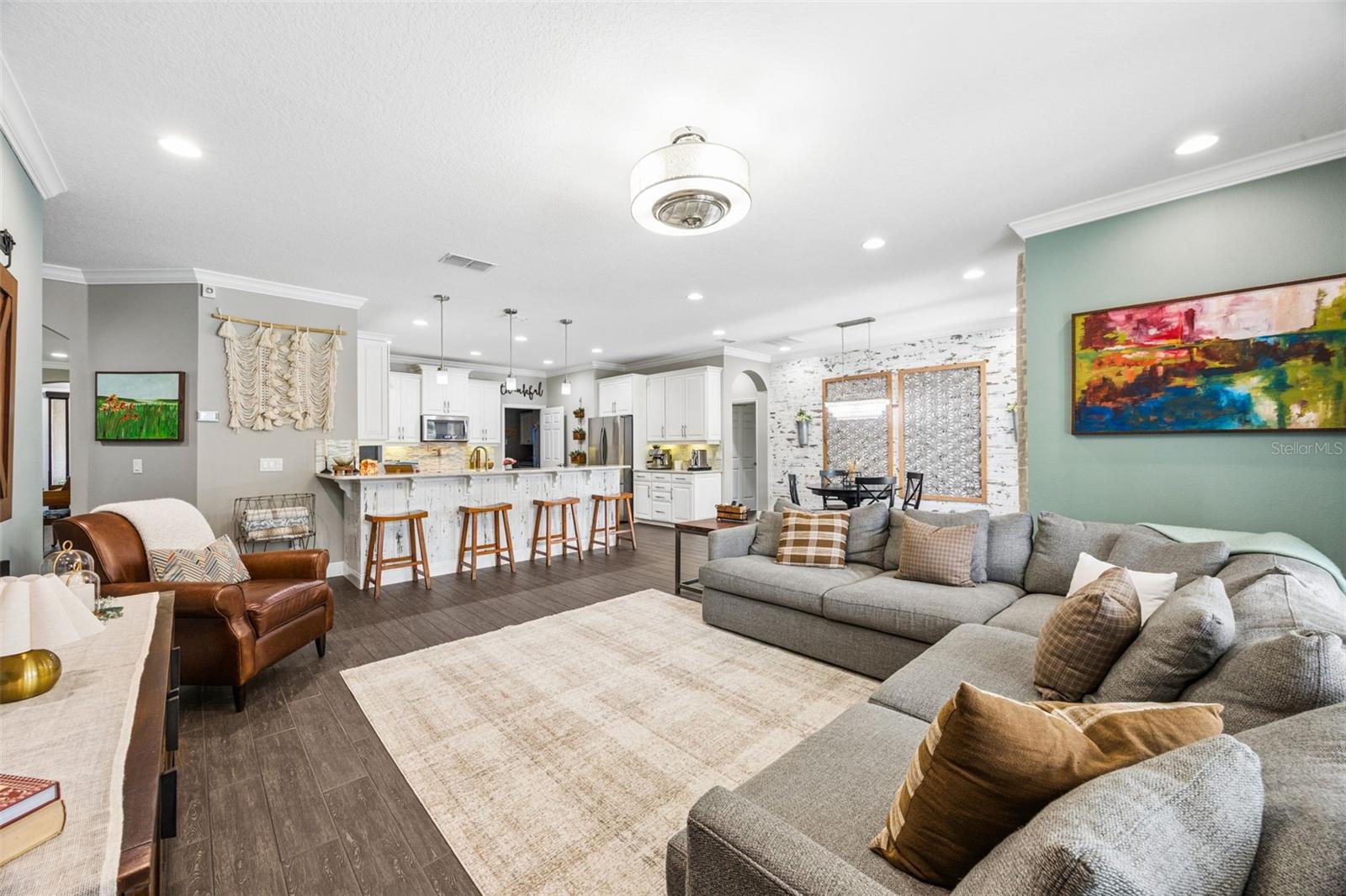 Image 16 of 59 For 1453 Via Sangro Place