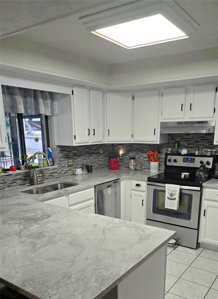 Image 2 of 25 For 1519 Sunbird Terrace