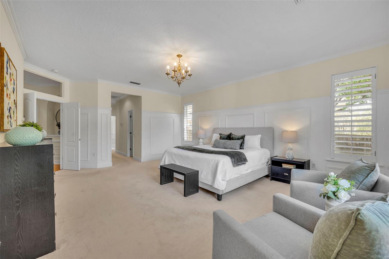 Image 19 of 39 For 100 Glen Club Court