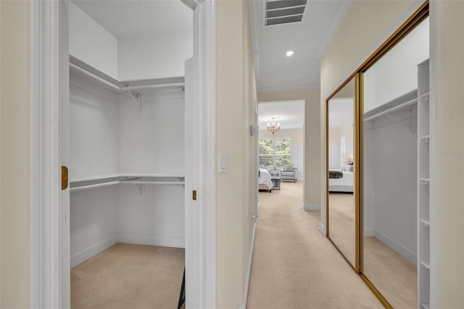 Image 21 of 39 For 100 Glen Club Court