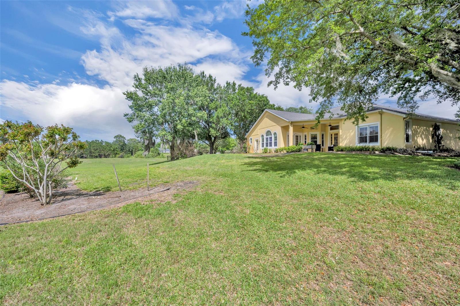 Image 38 of 39 For 100 Glen Club Court