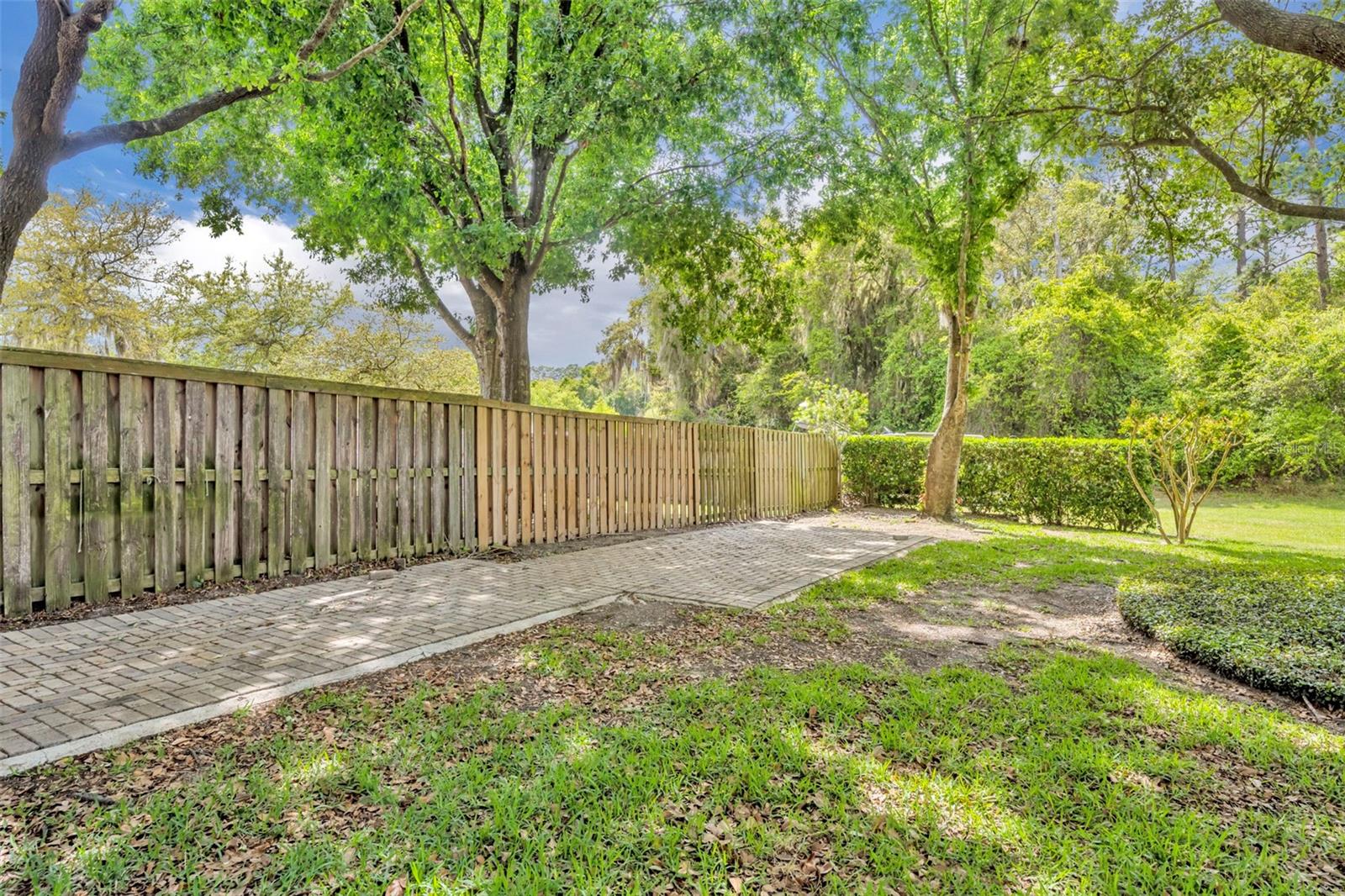 Image 39 of 39 For 100 Glen Club Court