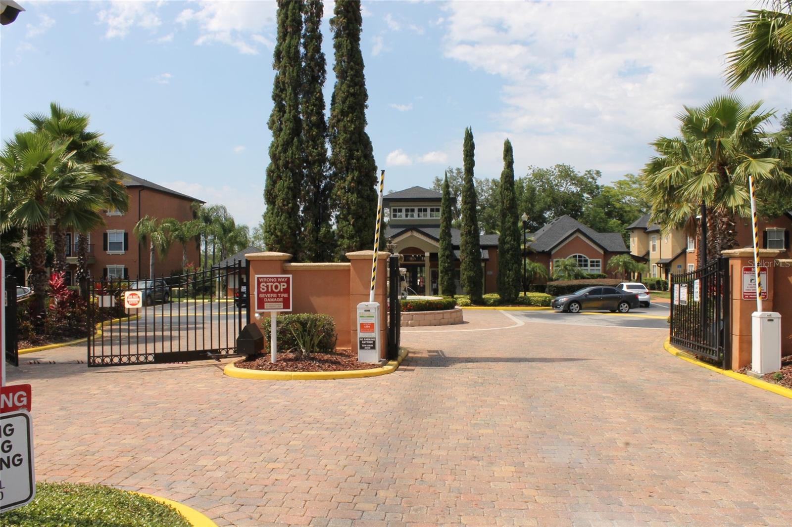 Image 12 of 16 For 5957 Westgate Drive 1912