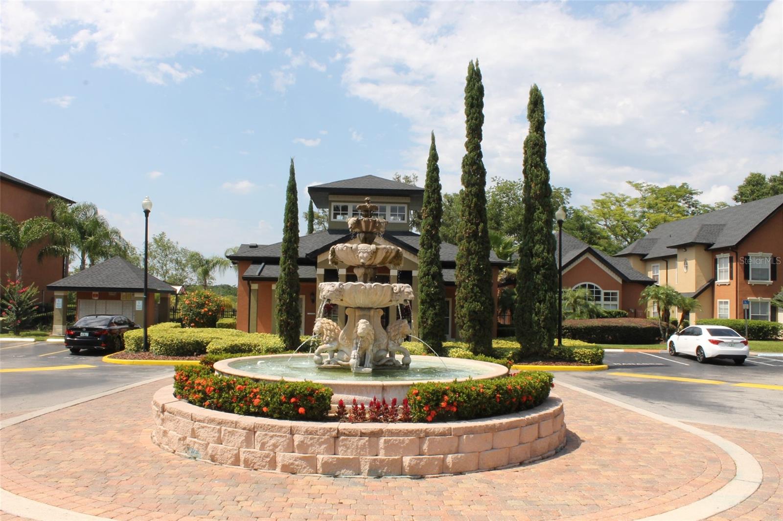 Image 13 of 16 For 5957 Westgate Drive 1912