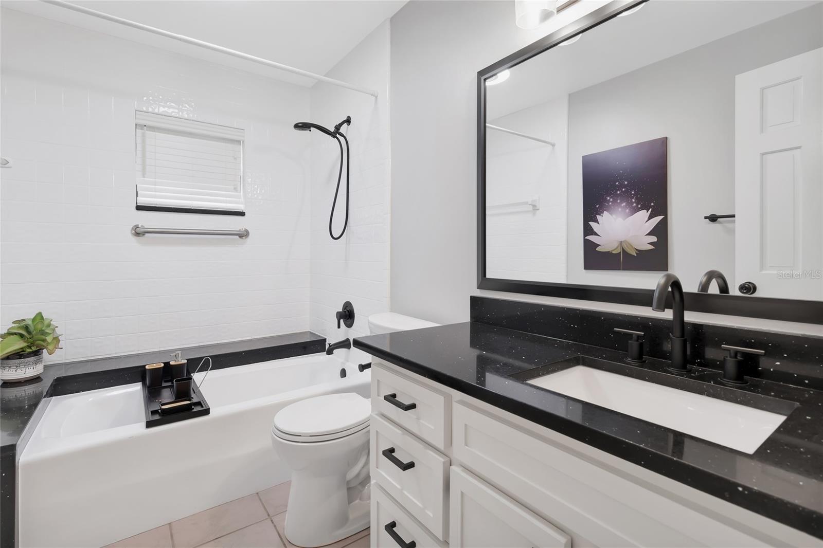 Image 18 of 44 For 14140 Country Estate Drive