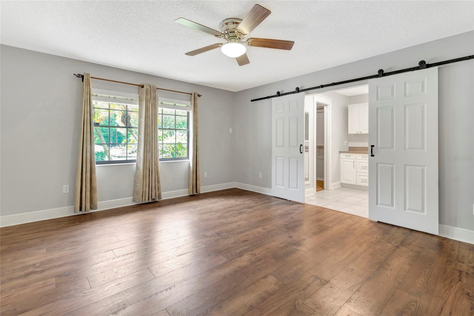 Image 20 of 44 For 14140 Country Estate Drive