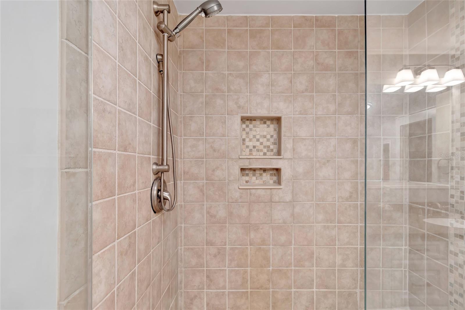 Image 22 of 44 For 14140 Country Estate Drive