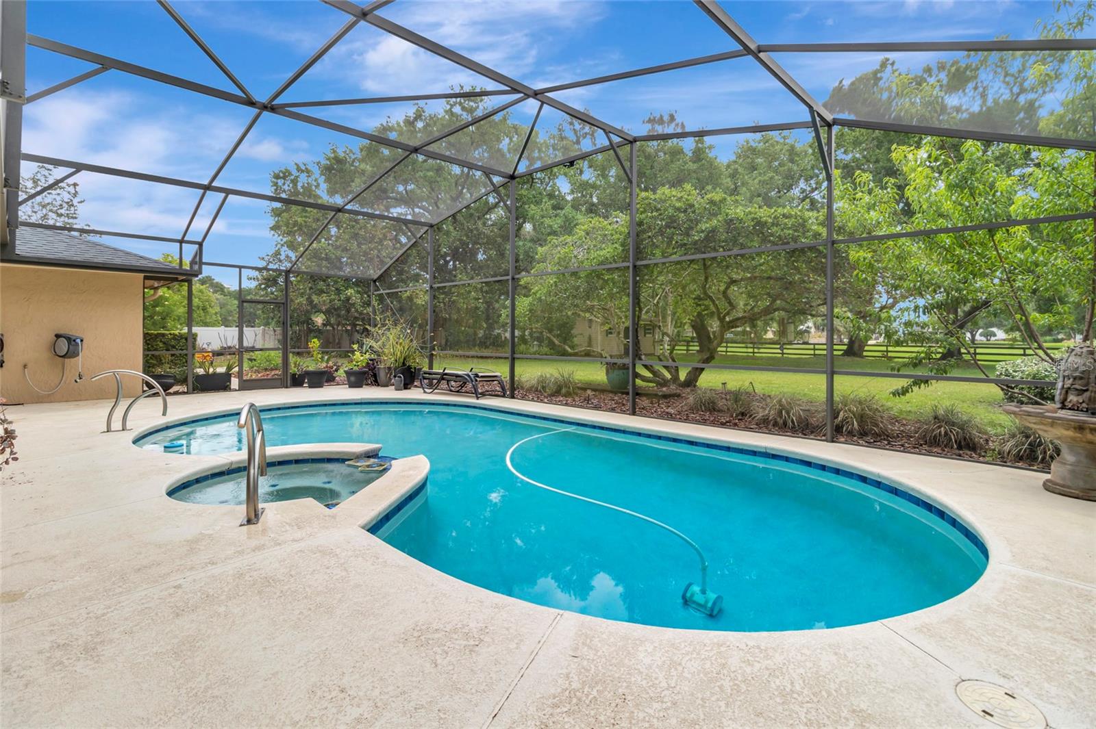 Image 33 of 44 For 14140 Country Estate Drive