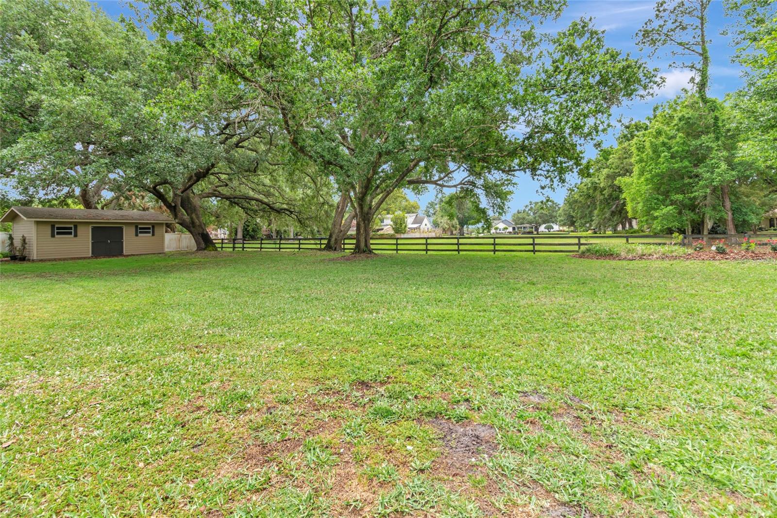 Image 41 of 44 For 14140 Country Estate Drive