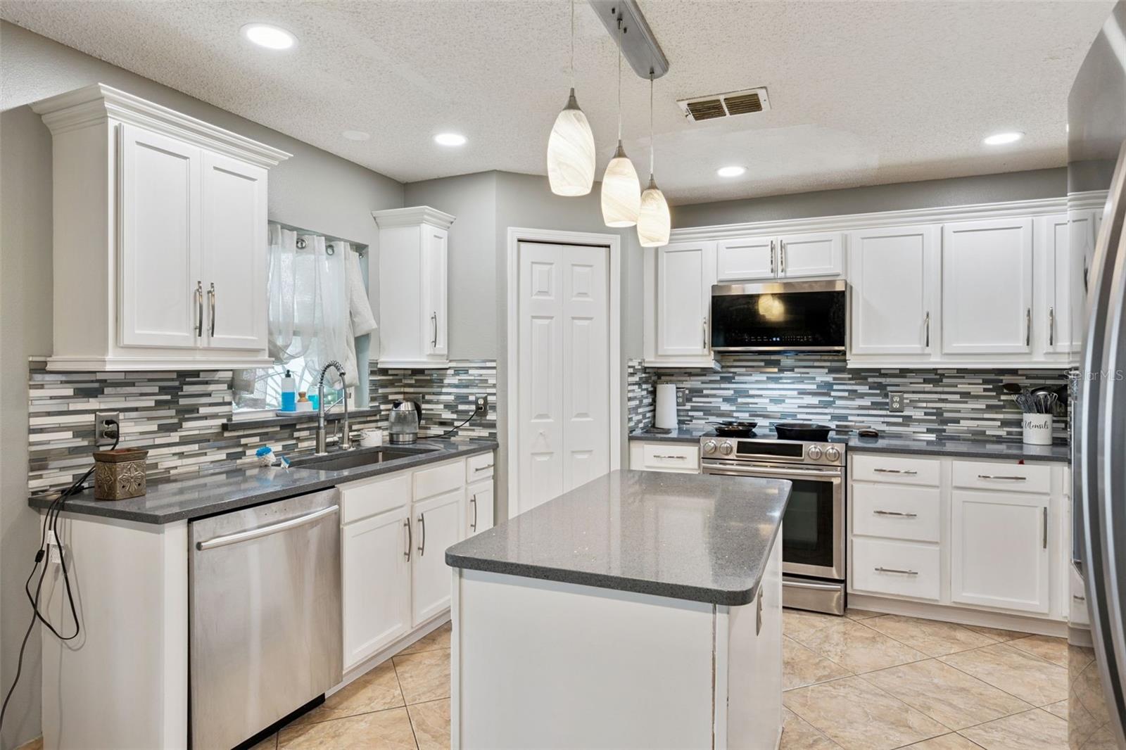 Image 12 of 34 For 1865 Ashton Park Place