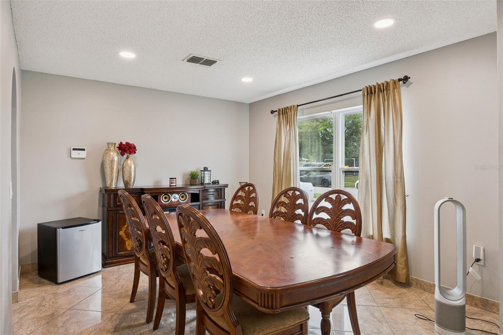 Image 8 of 34 For 1865 Ashton Park Place