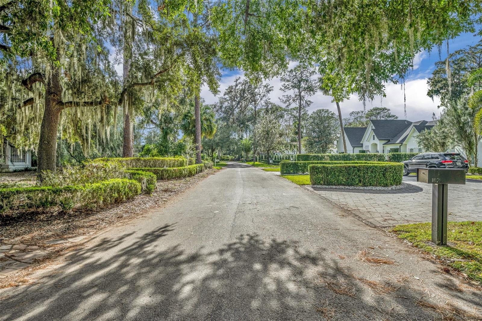 Listing photo id 5 for 620 Pinetree Road