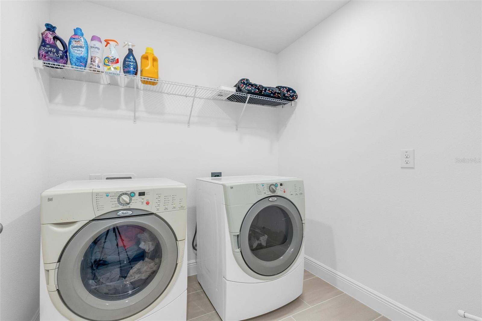 Image 29 of 31 For 14735 Erice Avenue