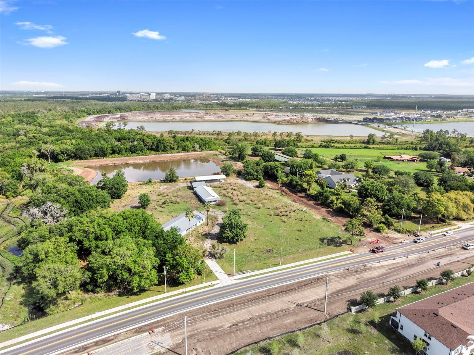 Image 5 of 23 For 4385 Boggy Creek Road