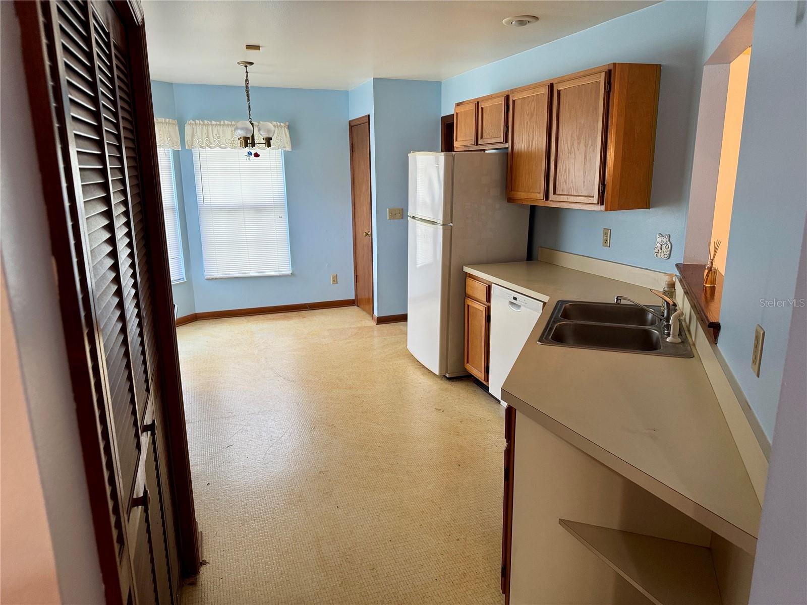 Image 5 of 24 For 5294 Aeolus Way