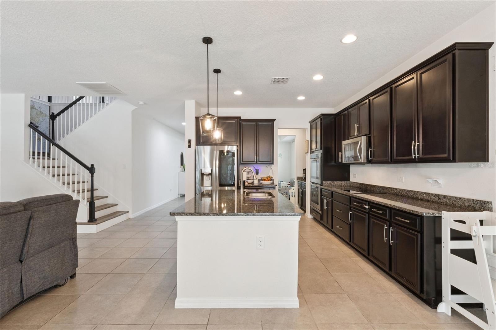 Image 14 of 60 For 940 Marsh Reed Drive