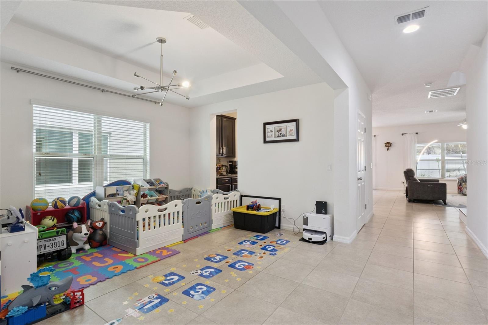 Image 19 of 60 For 940 Marsh Reed Drive