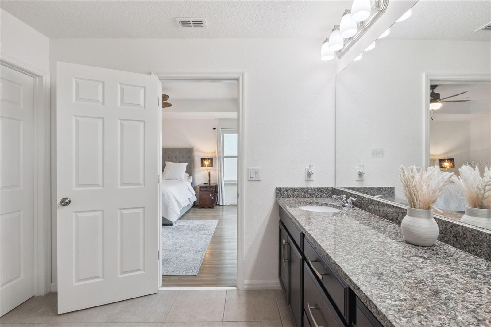 Image 32 of 60 For 940 Marsh Reed Drive