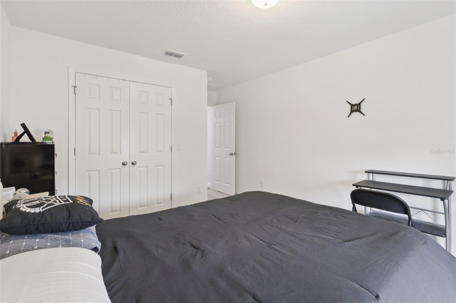 Image 34 of 60 For 940 Marsh Reed Drive