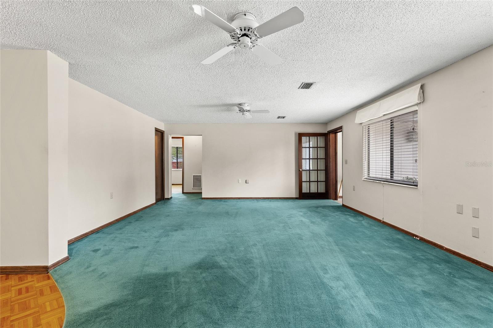 Image 9 of 33 For 1525 Swann Avenue